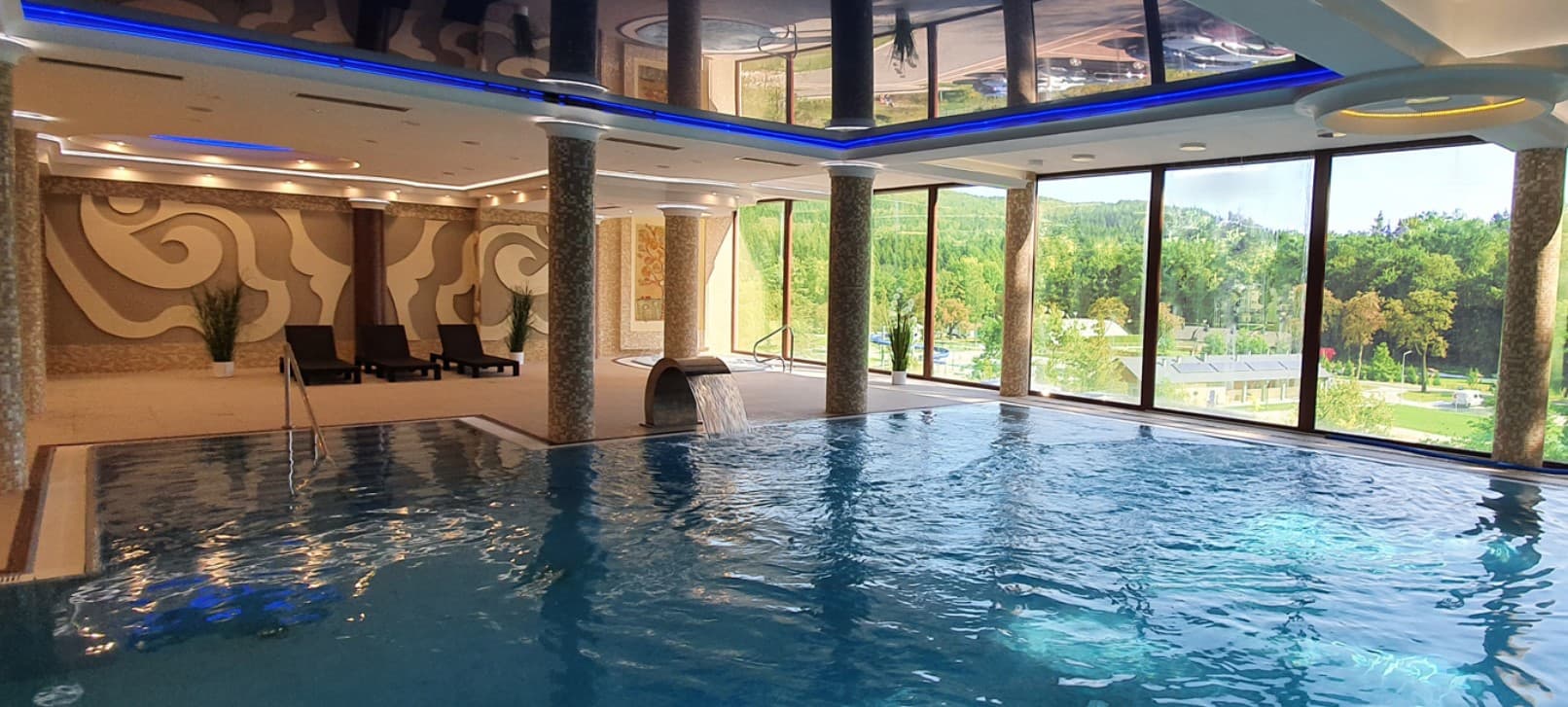 Basen w Świerkowym Zdroju Medical Spa w Rymanowie-Zdroju