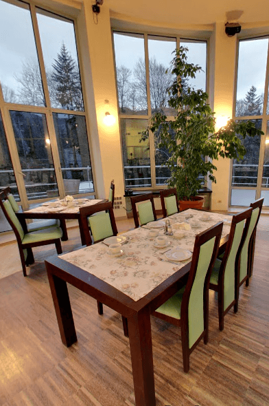Restauracja w Sanatorium Wiktor Cechini Medical & SPA Żegiestów-Zdrój