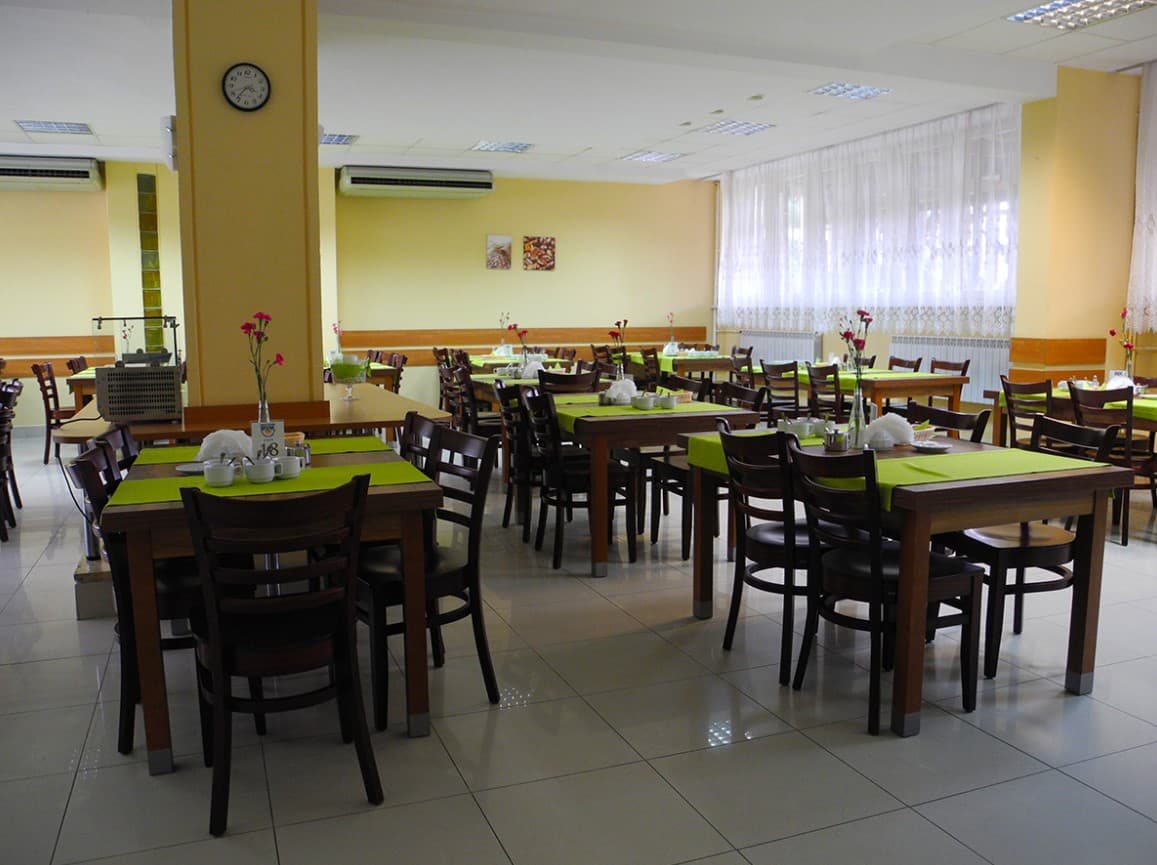 Jadalnia w Sanatorium Rafał w Busku-Zdroju
