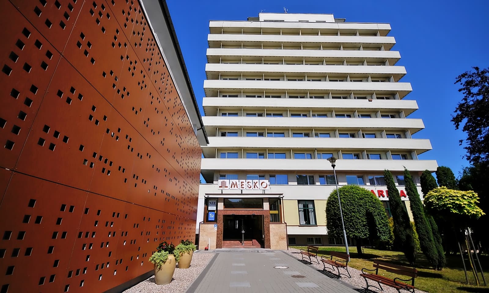 Budynek główny Sanatorium Mesko w Kołobrzegu