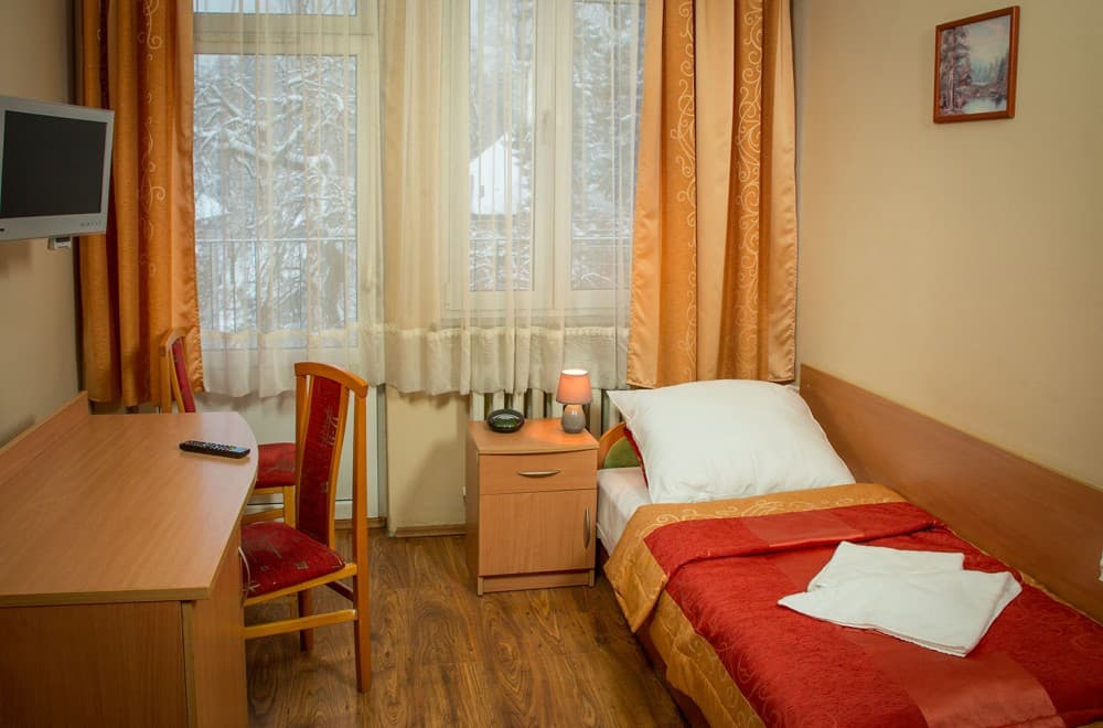 Pokój w Sanatorium Azalia w Szczawnie-Zdroju