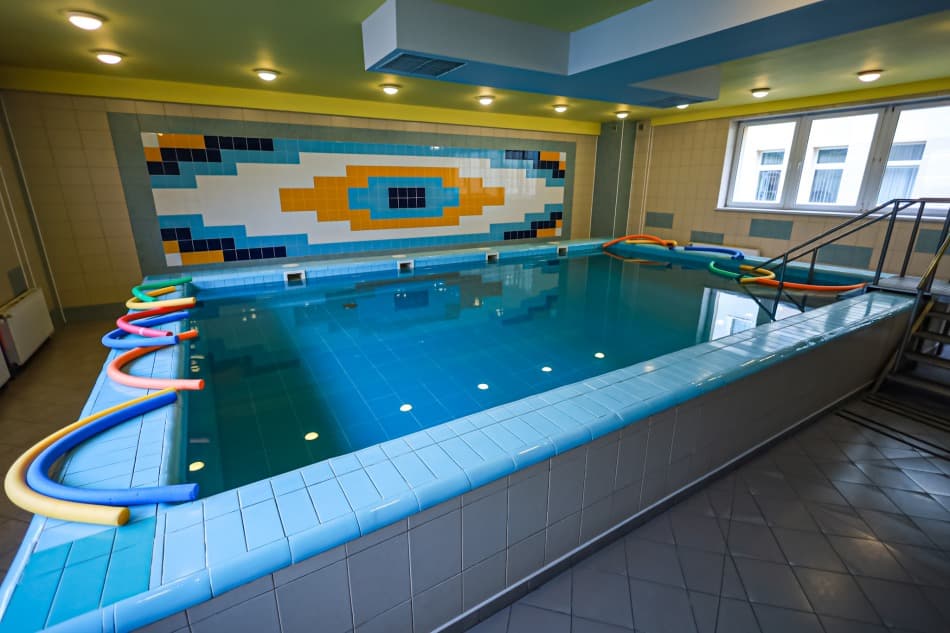 Basen w Sanatorium Wrzos w Ciechocinku