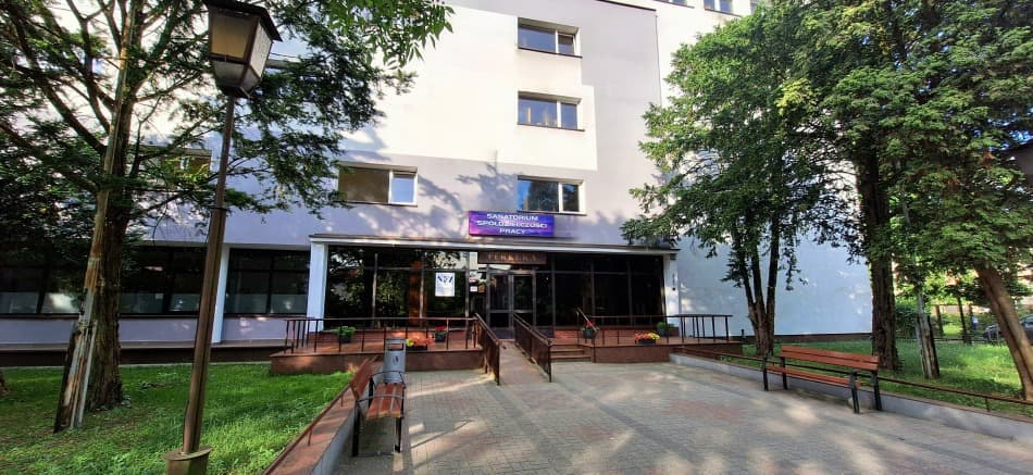 Budynek główny Sanatorium Perełka w Ciechocinku