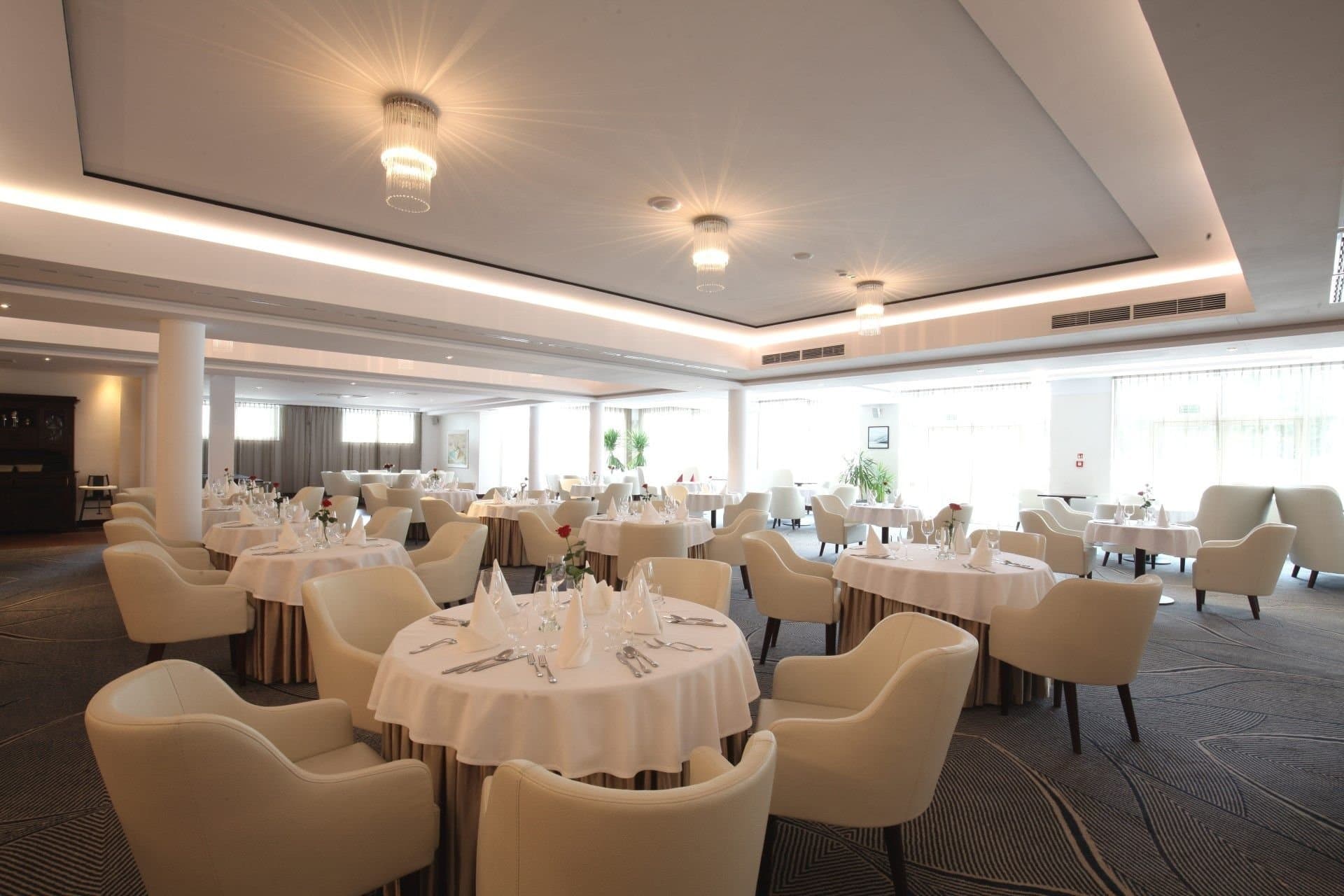 Restauracja w Hotelu Grand Lubicz w Ustce