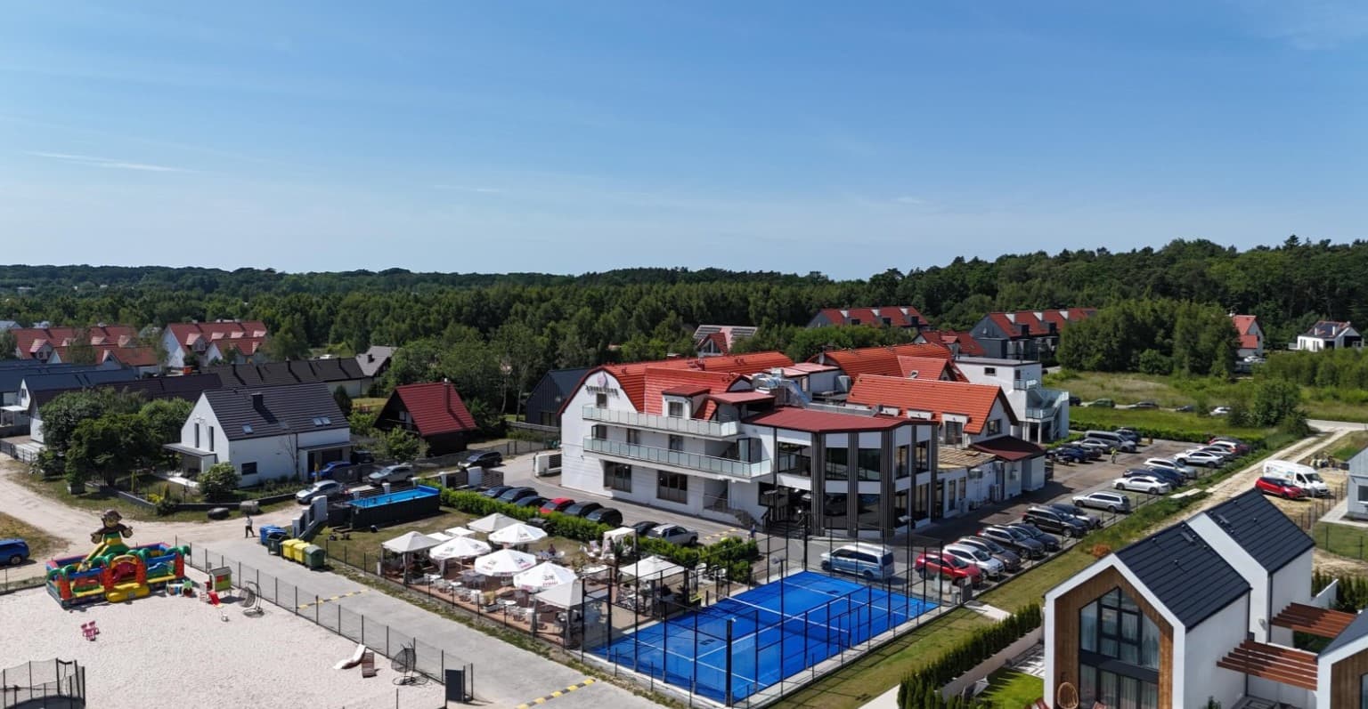 Budynek główny Amber Park Spa w Niechorzu