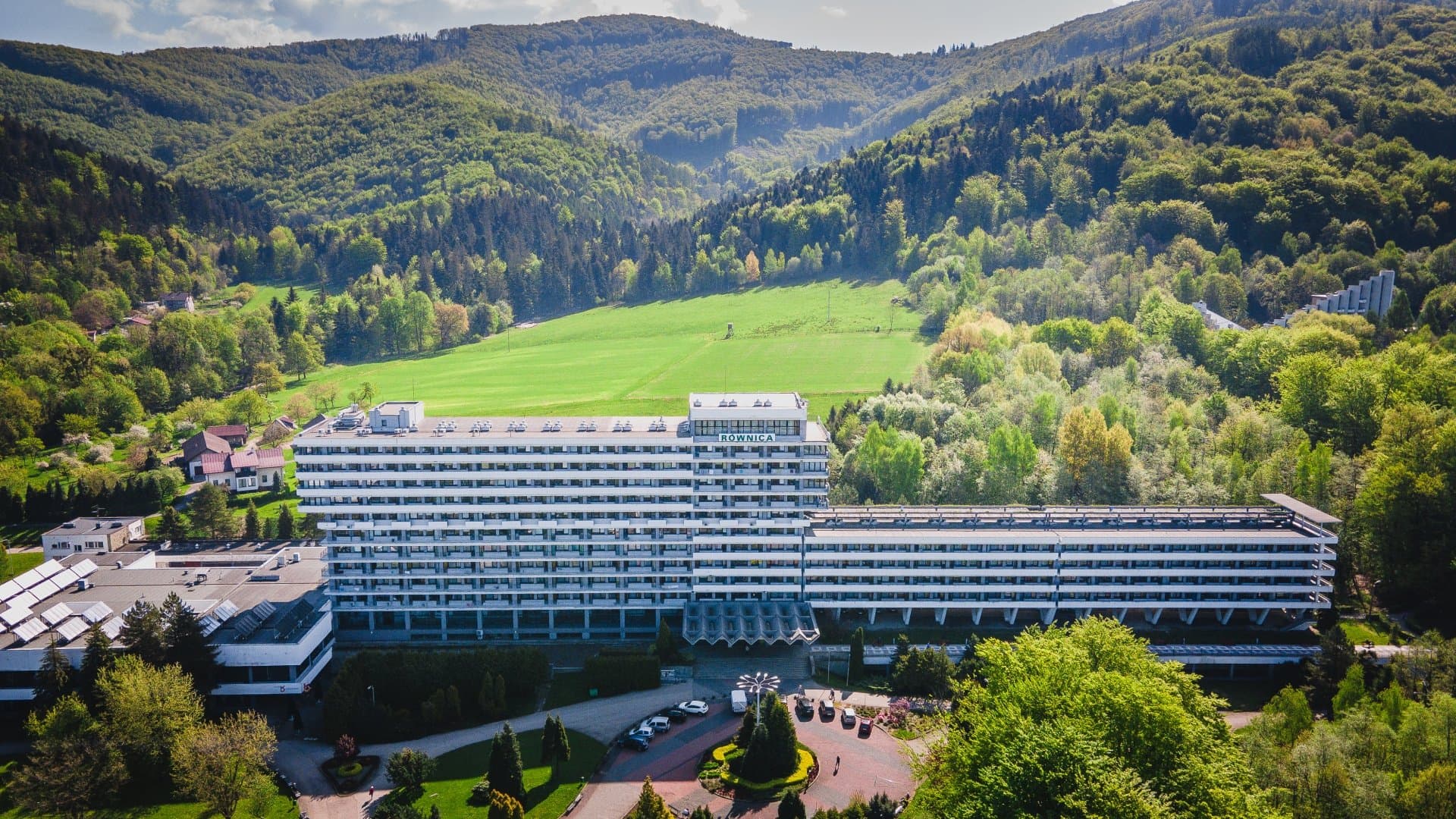 Budynek główny Sanatorium Równica w Ustroniu