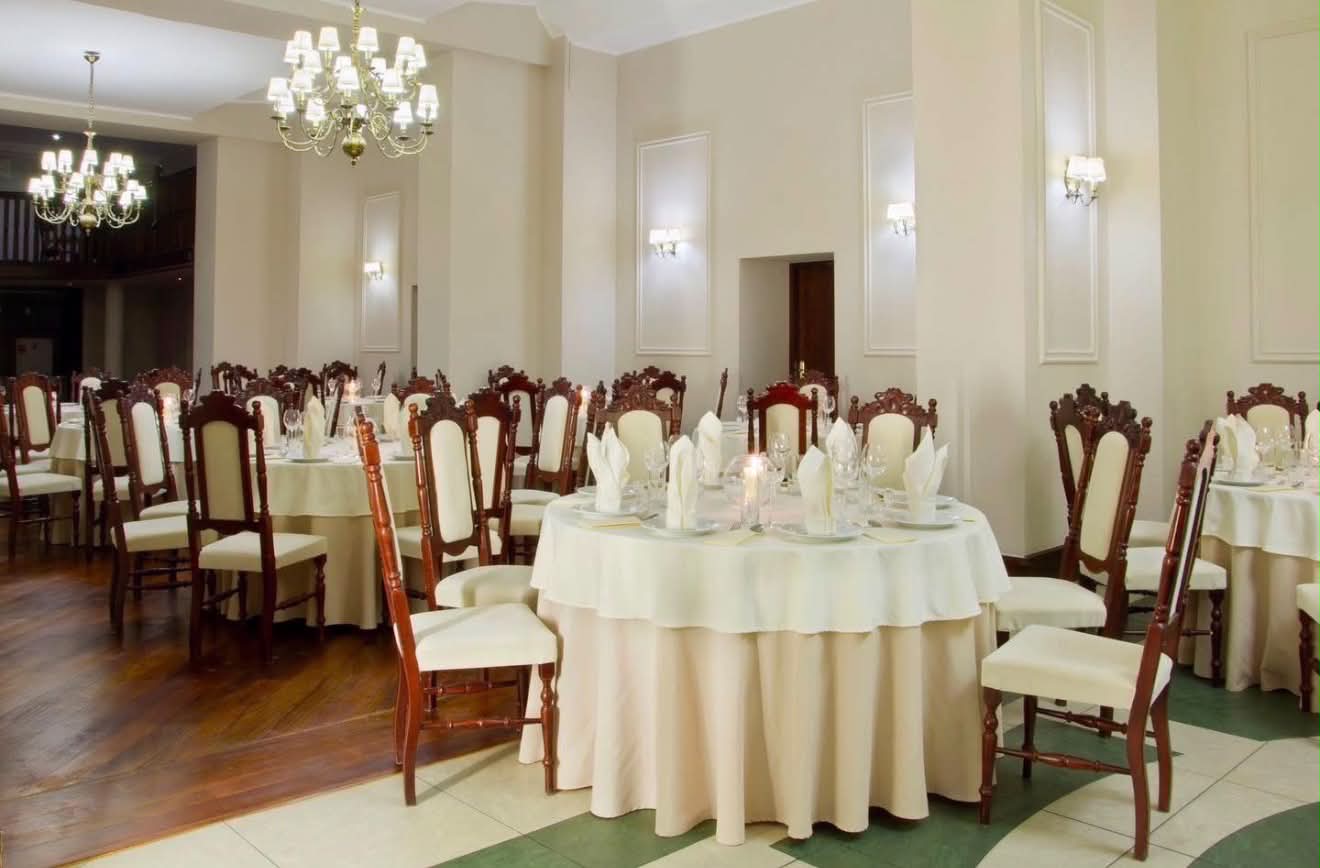 Restauracja w Pałacu Łazienki || w Ciechocinku