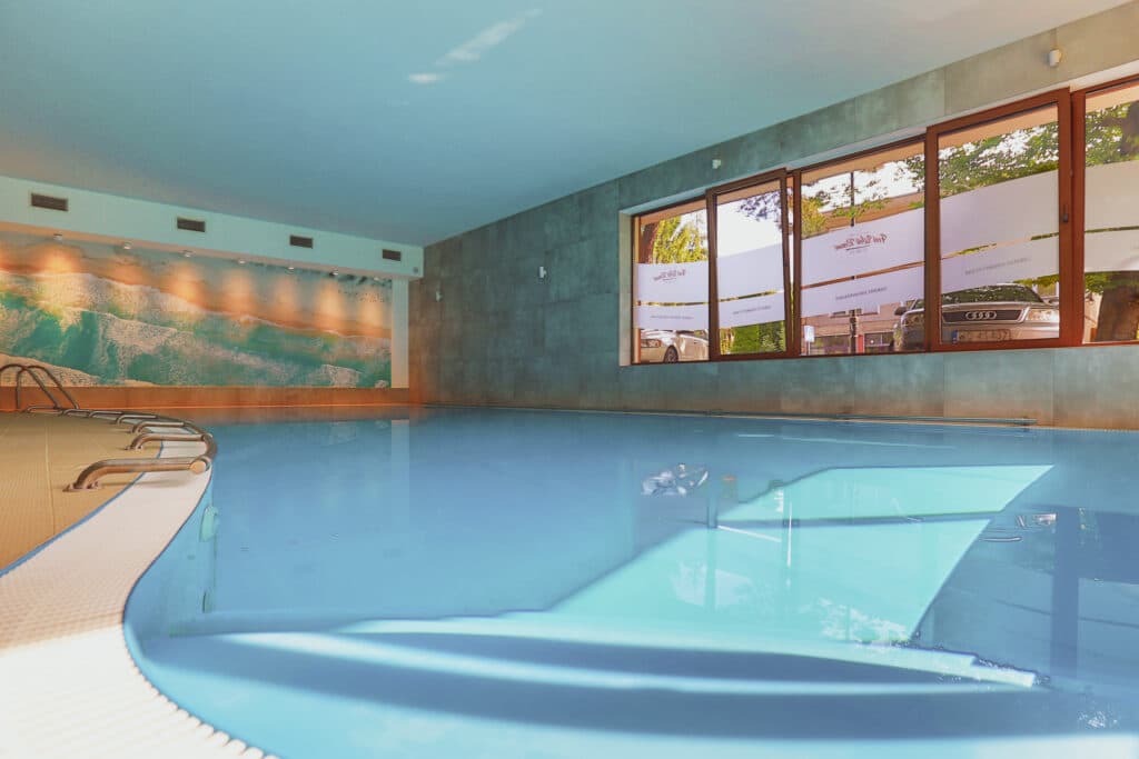 Basen w Ośrodku Balt Tur Feel Well Resort w Jastrzębiej Górze