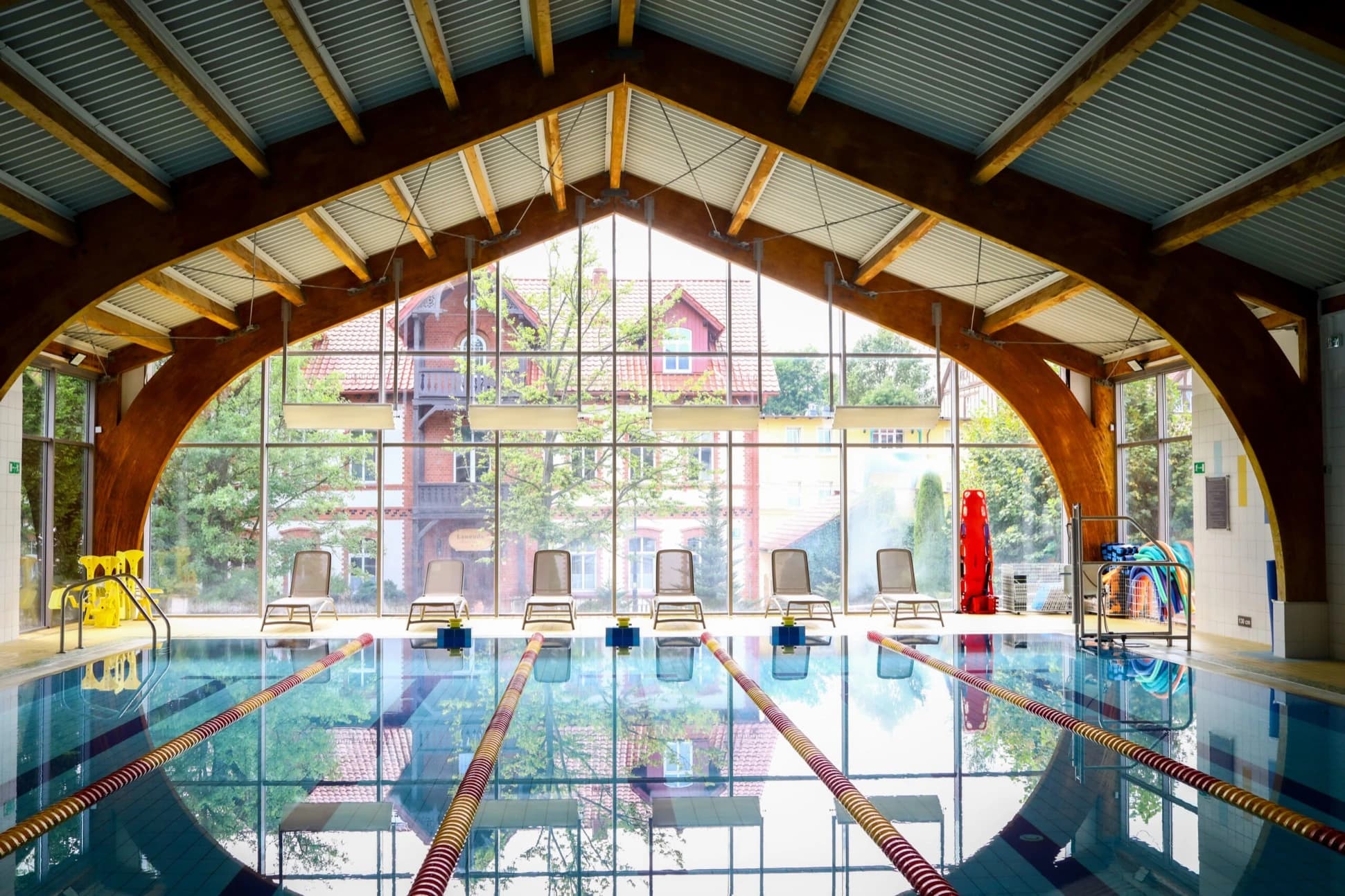 Basen w Sanatorium Jagusia w Kudowie Zdrój